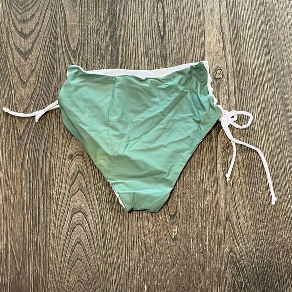 NWOT Jacque Designs Bathing Suit Bikini Bottom Side Lace High Waist Green M - Picture 3 of 4
